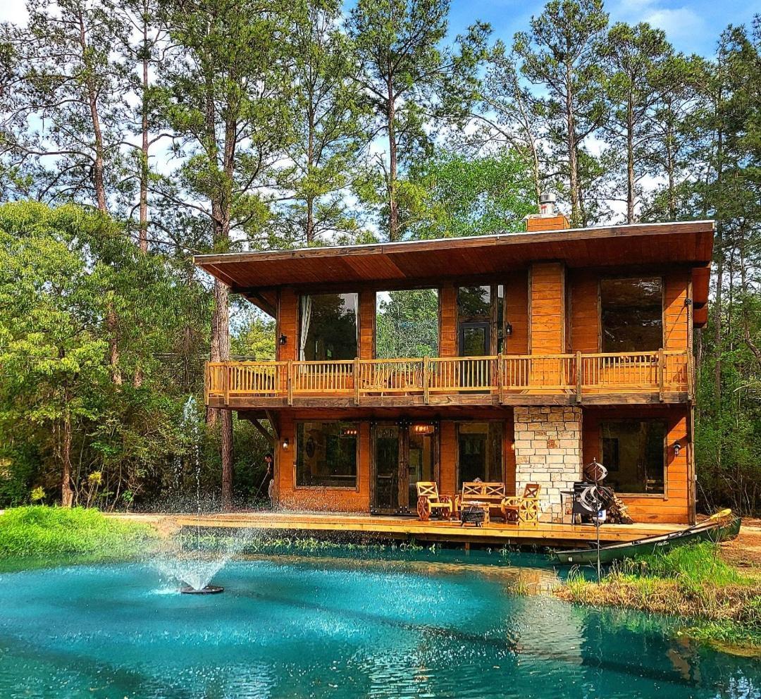 Waterfront Houston Hide Out In A Magical Forest Waller Ngoại thất bức ảnh